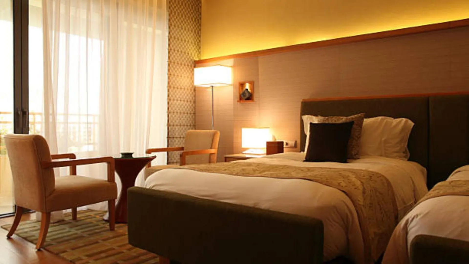 The Empire Grand Near International Airport Hotel New Delhi