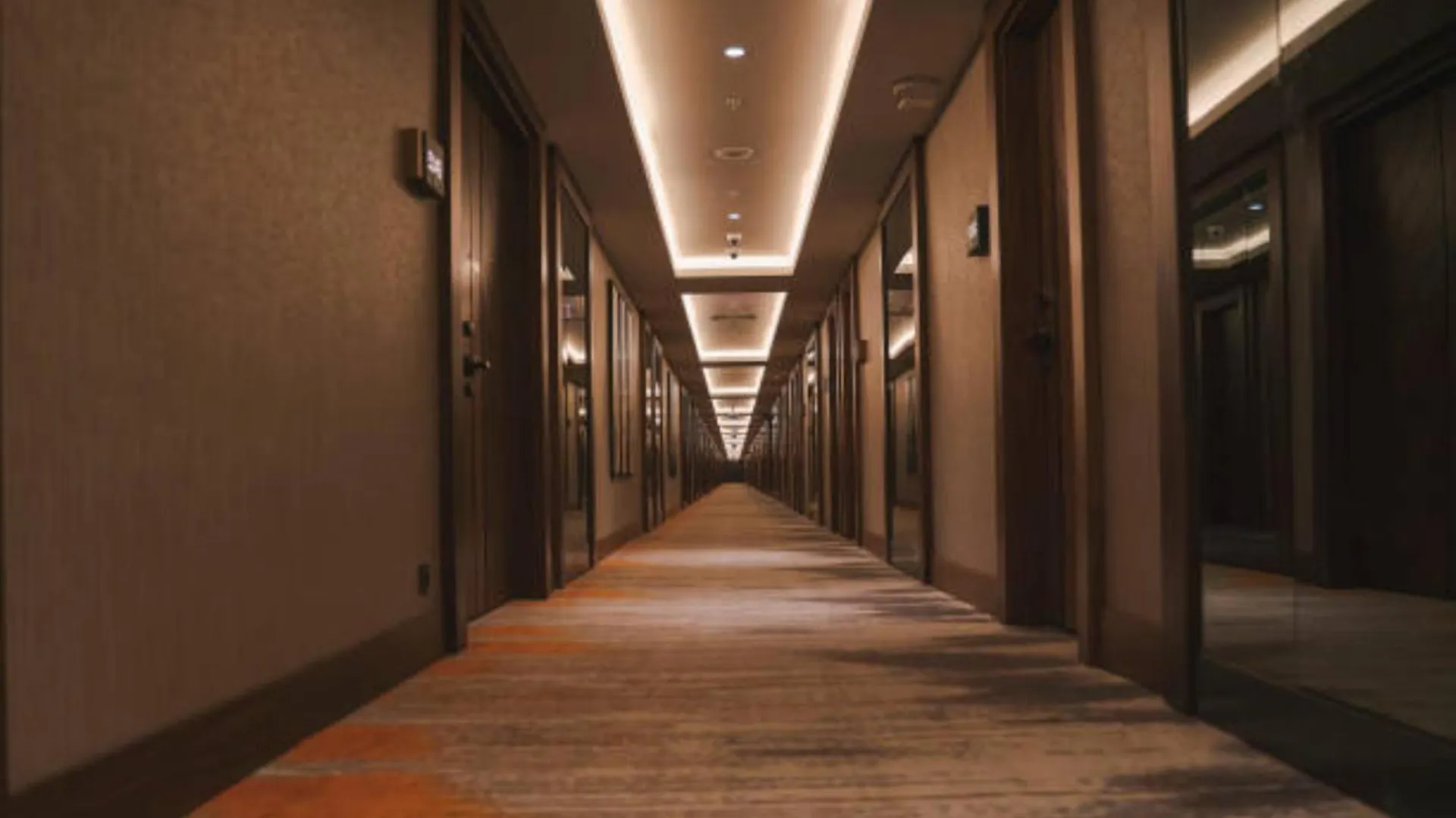 The Empire Grand Near International Airport Hotel New Delhi